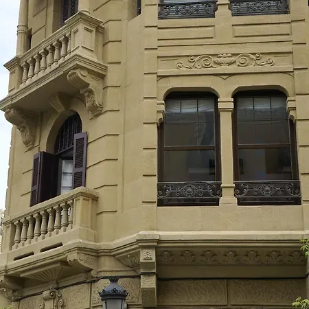 Πανσιόν Loaldia 2*